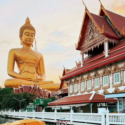 Floating market Wat Paknam